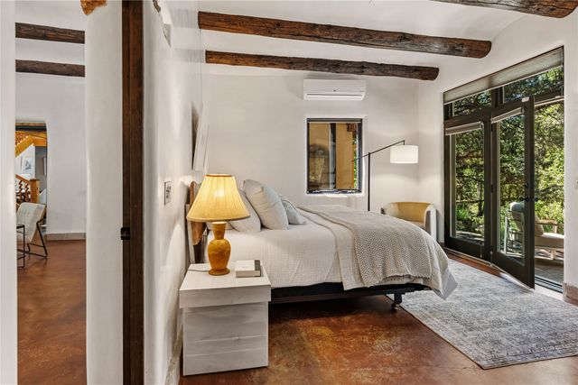 1330 Bishops Lodge Road, Santa Fe, NM 87506