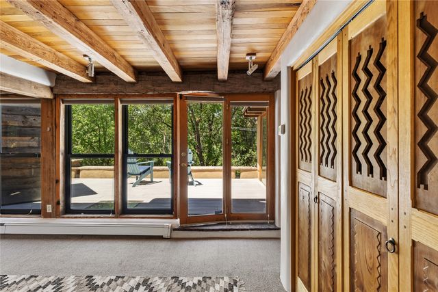 1330 Bishops Lodge Road, Santa Fe, NM 87506