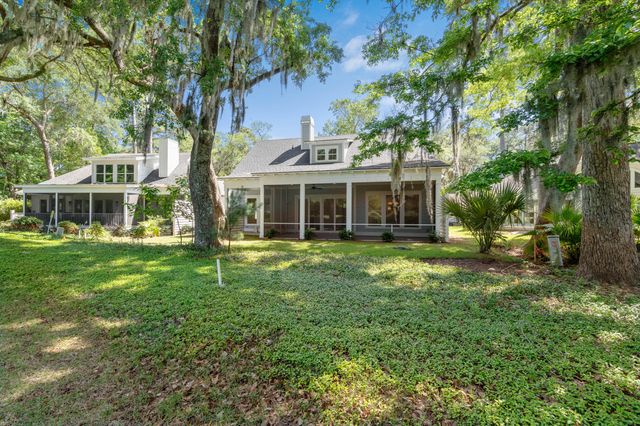 403 Bb Sams Drive, Saint Helena Island, SC 29920