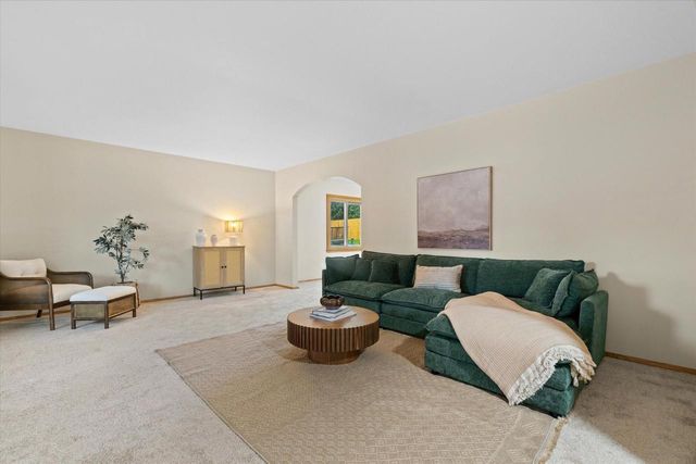 732 S 96th STREET, West Allis, WI 53214