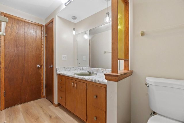 732 S 96th STREET, West Allis, WI 53214