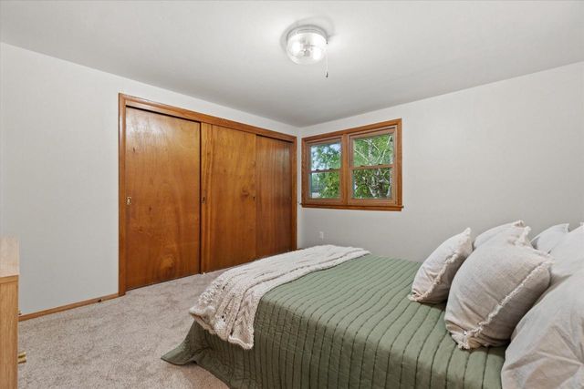 732 S 96th STREET, West Allis, WI 53214
