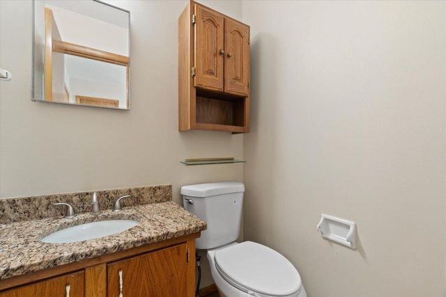 732 S 96th STREET, West Allis, WI 53214