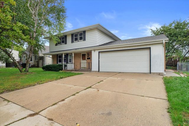 732 S 96th STREET, West Allis, WI 53214
