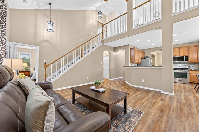 6718 Durango Creek Drive, Magnolia, TX 77354