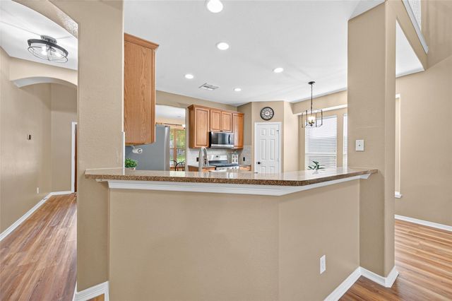 6718 Durango Creek Drive, Magnolia, TX 77354