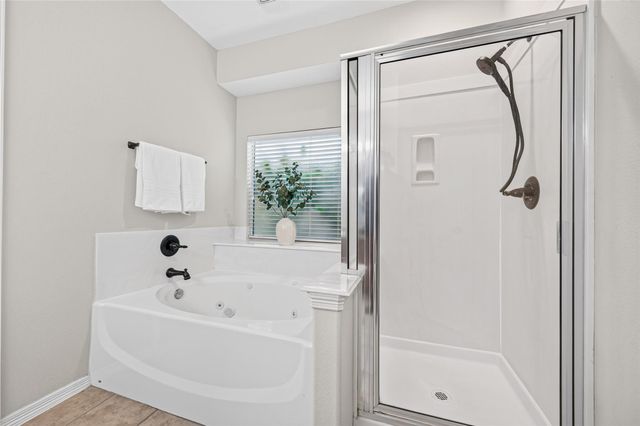 6718 Durango Creek Drive, Magnolia, TX 77354