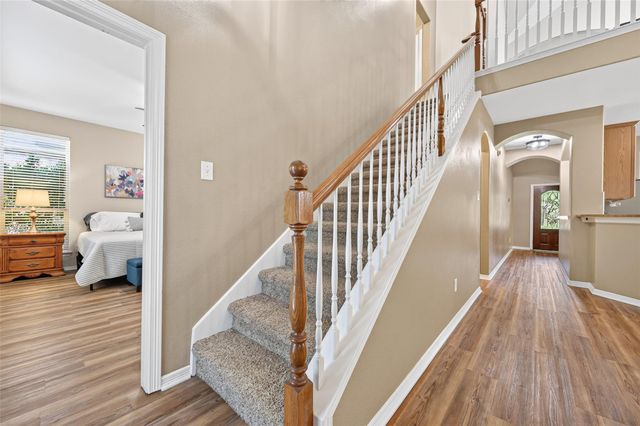 6718 Durango Creek Drive, Magnolia, TX 77354