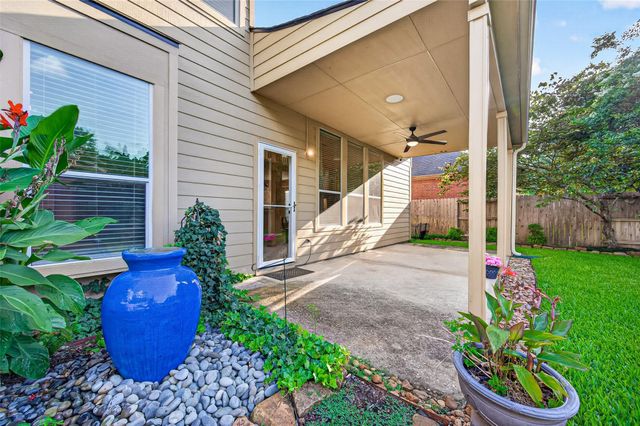 6718 Durango Creek Drive, Magnolia, TX 77354