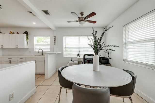 101 40TH AVENUE NE, St Petersburg, FL 33703