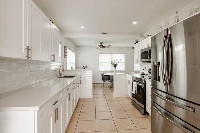 101 40TH AVENUE NE, St Petersburg, FL 33703