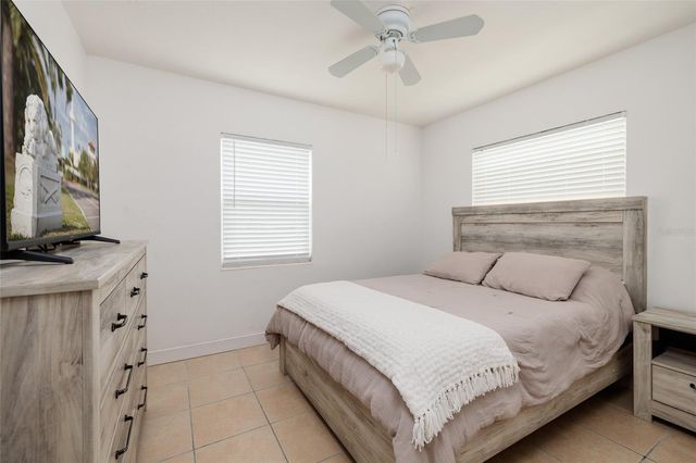 101 40TH AVENUE NE, St Petersburg, FL 33703