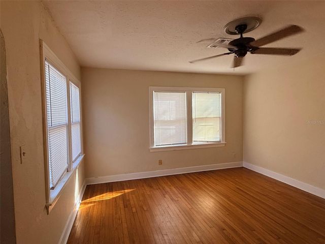 3610 DARTMOUTH AVENUE N, St Petersburg, FL 33713