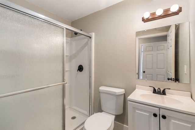 1055 N Orchard Knob Avenue, Chattanooga, TN 37406