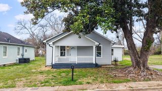 1055 N Orchard Knob Avenue, Chattanooga, TN 37406