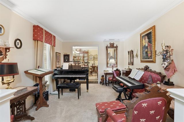 5814 Lodge Creek Drive, Houston, TX 77066