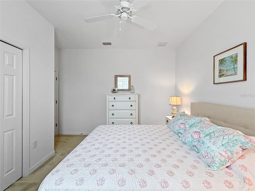 Image 39 of property listing at 12022 GOLDENROD AVENUE, Bradenton, FL 34212