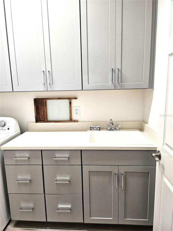 Image 49 of property listing at 12022 GOLDENROD AVENUE, Bradenton, FL 34212