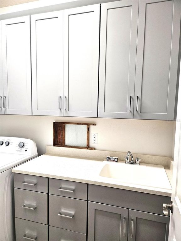 Image 50 of property listing at 12022 GOLDENROD AVENUE, Bradenton, FL 34212