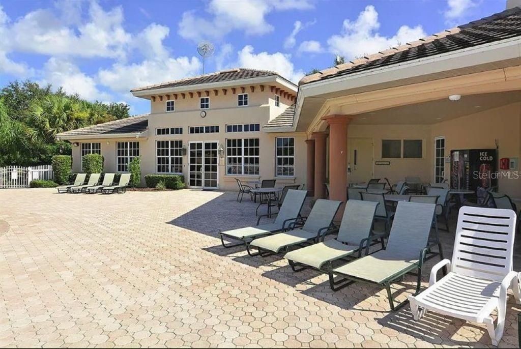 Image 62 of property listing at 12022 GOLDENROD AVENUE, Bradenton, FL 34212