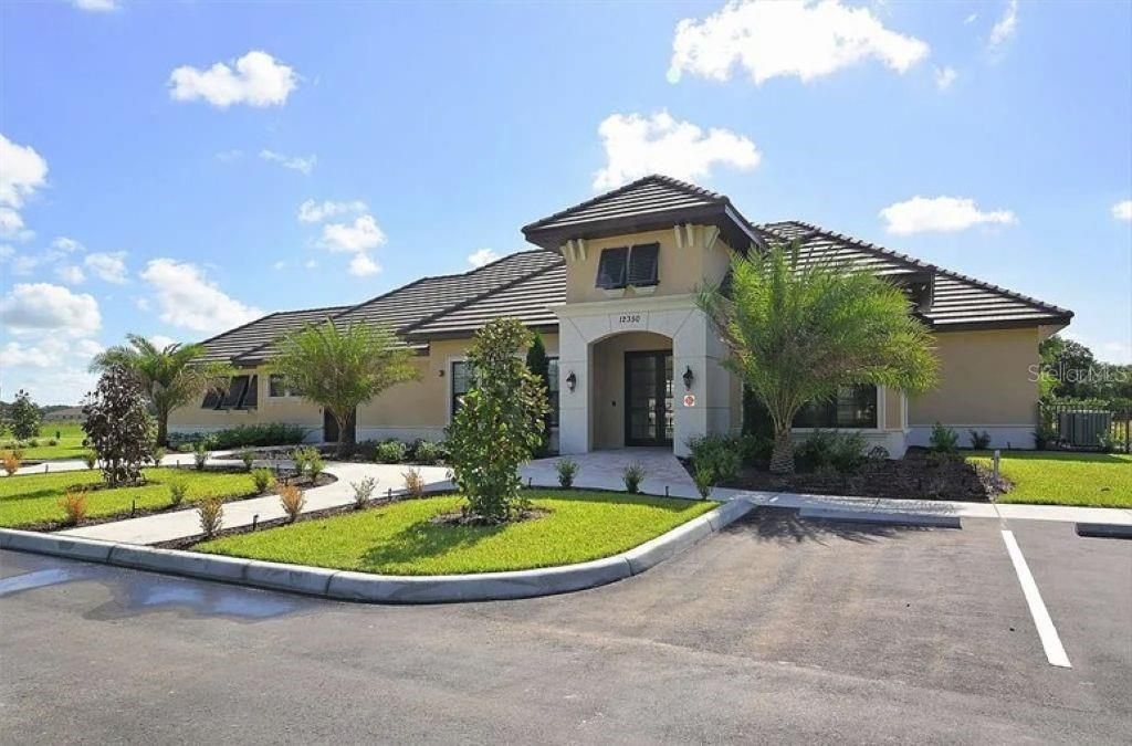 Image 65 of property listing at 12022 GOLDENROD AVENUE, Bradenton, FL 34212