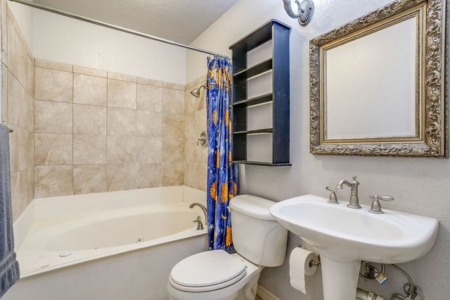 4549 Rancho Blanca Court, Fort Worth, TX 76108