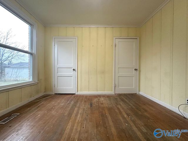 3604 N Memorial Pkwy NW, Huntsville, AL 35801