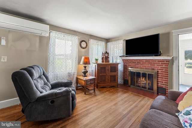 10740 KINGS HIGHWAY, Montross, VA 22520