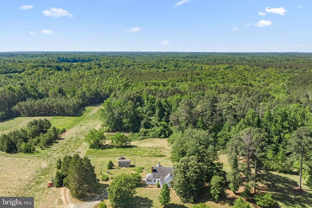 10740 KINGS HIGHWAY, Montross, VA 22520