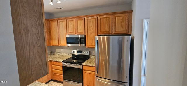 5743 Corbon Crest Lane, Raleigh, NC 27612