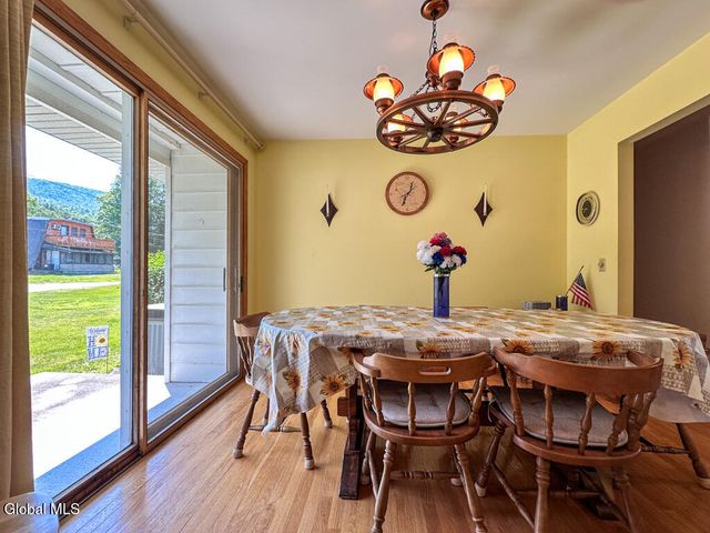 29 Trout Pavilion Road, Queensbury, NY 12804