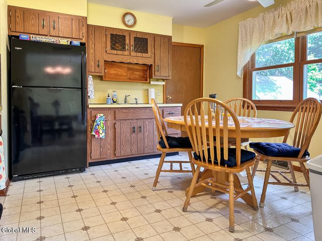 29 Trout Pavilion Road, Queensbury, NY 12804