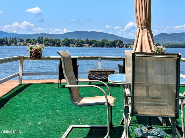 29 Trout Pavilion Road, Queensbury, NY 12804
