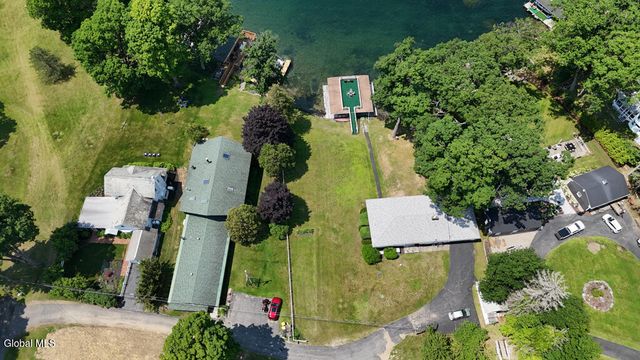 29 Trout Pavilion Road, Queensbury, NY 12804
