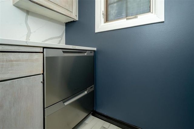 2713 W 24th Terrace, Lawrence, KS 66047