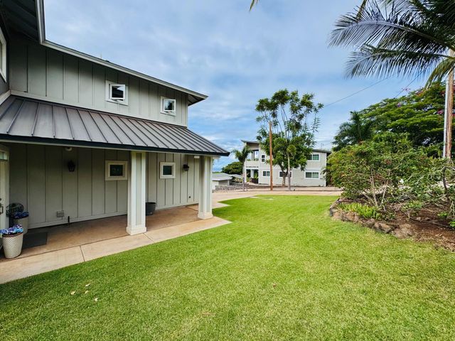 533 Mikioi Pl # 2, Kihei, HI 96753