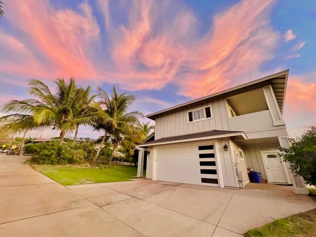 533 Mikioi Pl # 2, Kihei, HI 96753