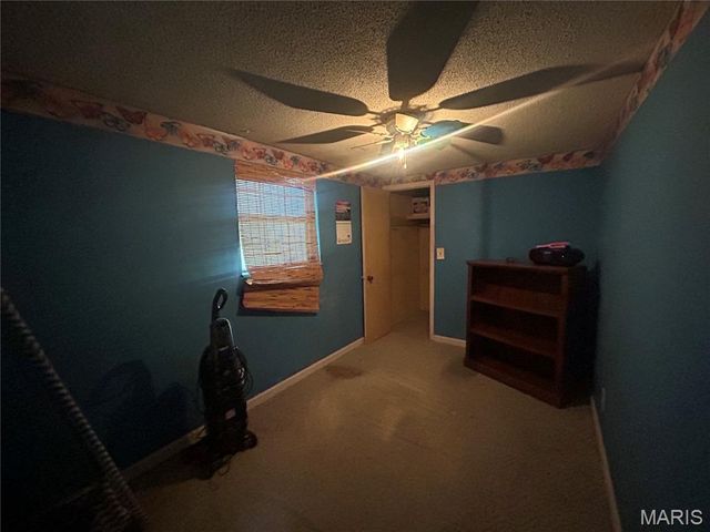 1910 Wallace, Poplar Bluff, MO 63901