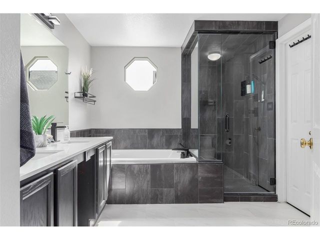 1126 S Davenport Ct, Erie, CO 80516