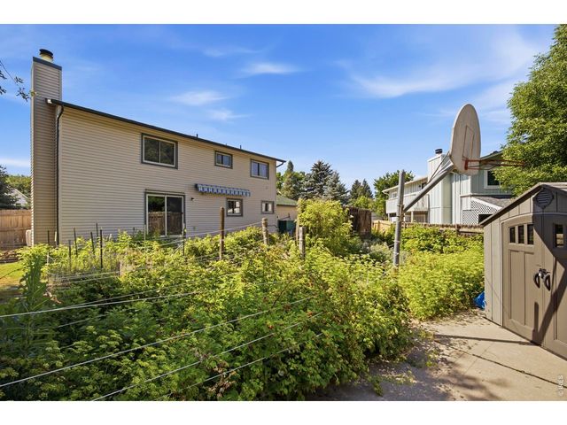 2813 Crystal Ct, Fort Collins, CO 80525