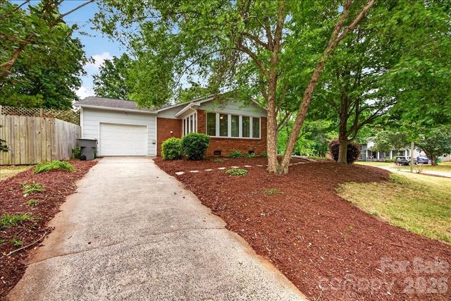 6219 Welford Road, Charlotte, NC 28211
