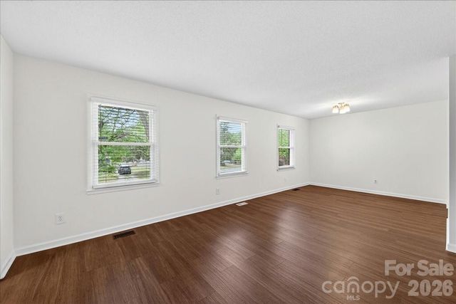 6219 Welford Road, Charlotte, NC 28211
