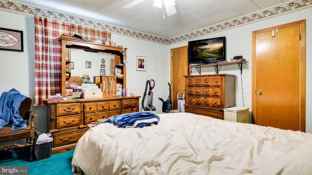 14 MCCARTHY AVE, Langhorne, PA 19047