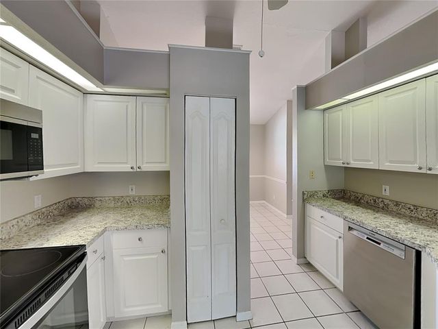 1761 BANYAN DRIVE, Venice, FL 34293