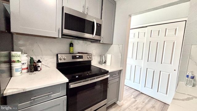 21-A E DAISY LN, Mount Laurel, NJ 08054