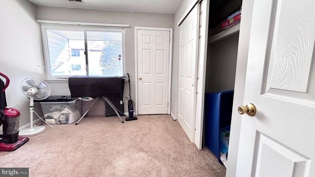 21-A E DAISY LN, Mount Laurel, NJ 08054