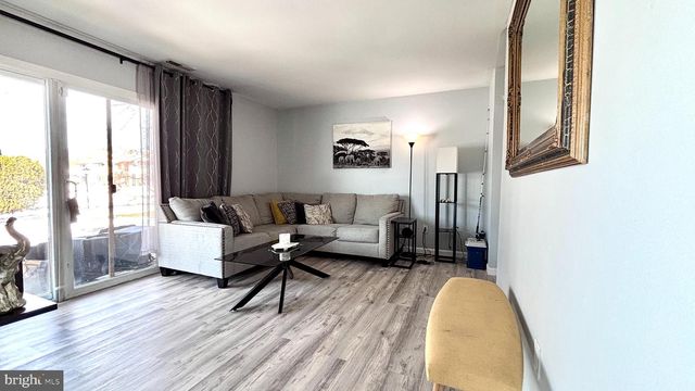 21-A E DAISY LN, Mount Laurel, NJ 08054