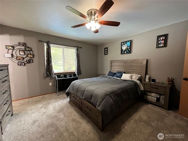 40 E Jarrett Drive, Shelton, WA 98584