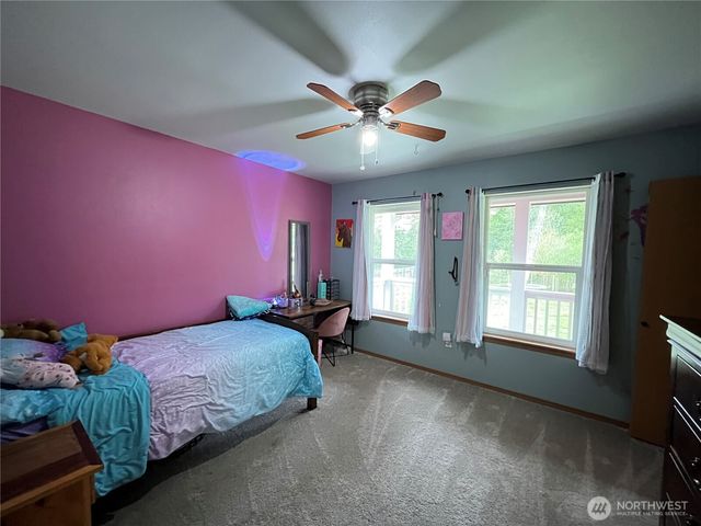 40 E Jarrett Drive, Shelton, WA 98584