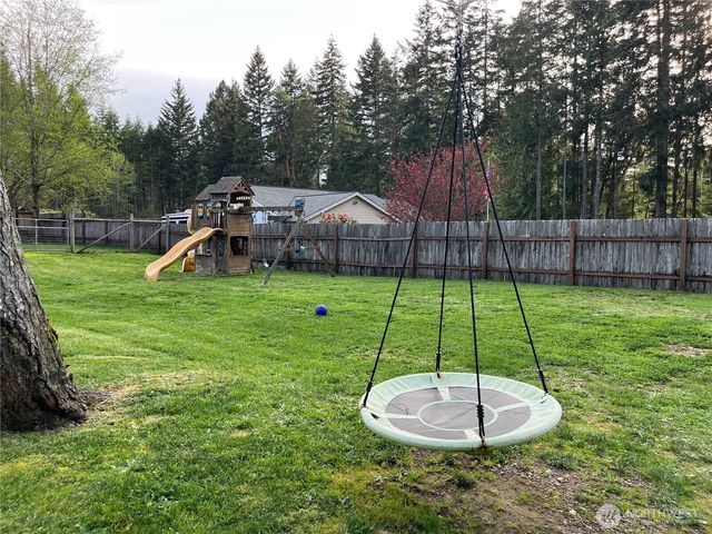 40 E Jarrett Drive, Shelton, WA 98584
